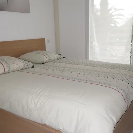 2 Pieces Avec Climatisation, Parking, Proche Plage, Commerces Et Activites - Classe 3 Etoiles - Fr-1-338-426 Sete