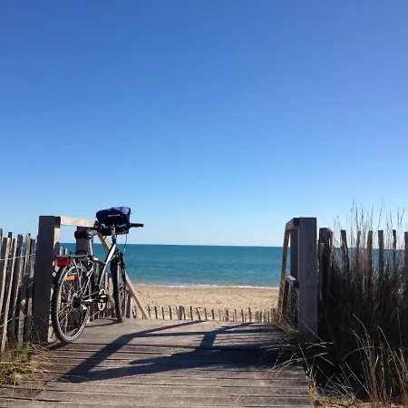 2 Pieces Avec Climatisation, Parking, Proche Plage, Commerces Et Activites - Classe 3 Etoiles - Fr-1-338-426 Appartement Sète